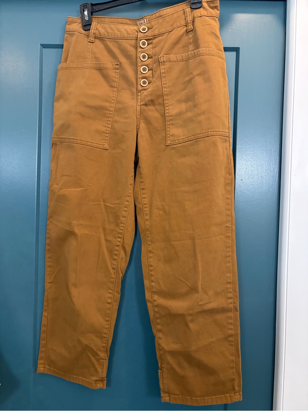 Time and Tru Button-Front Cropped Utility Pants in Mustard Brown